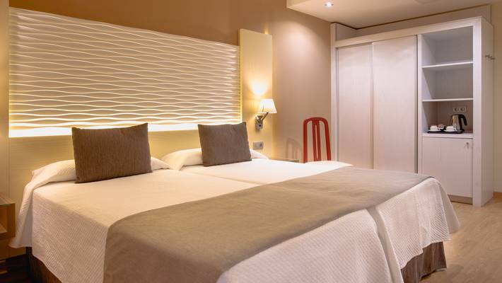 Doble Hotel HL Suitehotel Playa del Ingles**** Gran Canaria