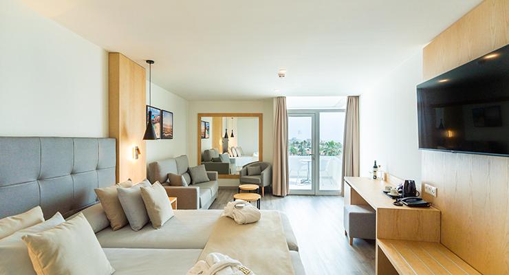 Oferta válida entre 15/07/2026 y el 30/09/2026 Hotel HL Rondo**** Gran Canaria Oferta válida entre 15/07/2026 y el 30/09/2026 Hotel HL Rondo**** Gran Canaria