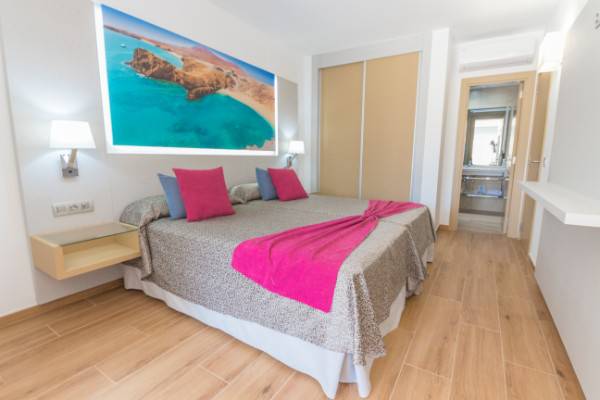 Doble Estándar Hotel HL Río Playa Blanca**** en Lanzarote Doble Estándar Hotel HL Río Playa Blanca**** en Lanzarote
