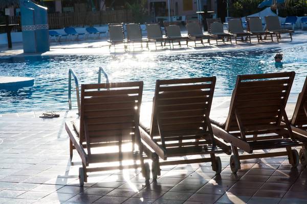 Terraza solarium Hotel HL Club Playa Blanca**** Lanzarote Terraza solarium Hotel HL Club Playa Blanca**** Lanzarote