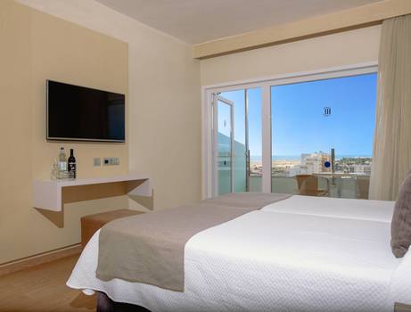 Doble Vista Mar Hotel HL Suitehotel Playa del Ingles**** en Gran Canaria