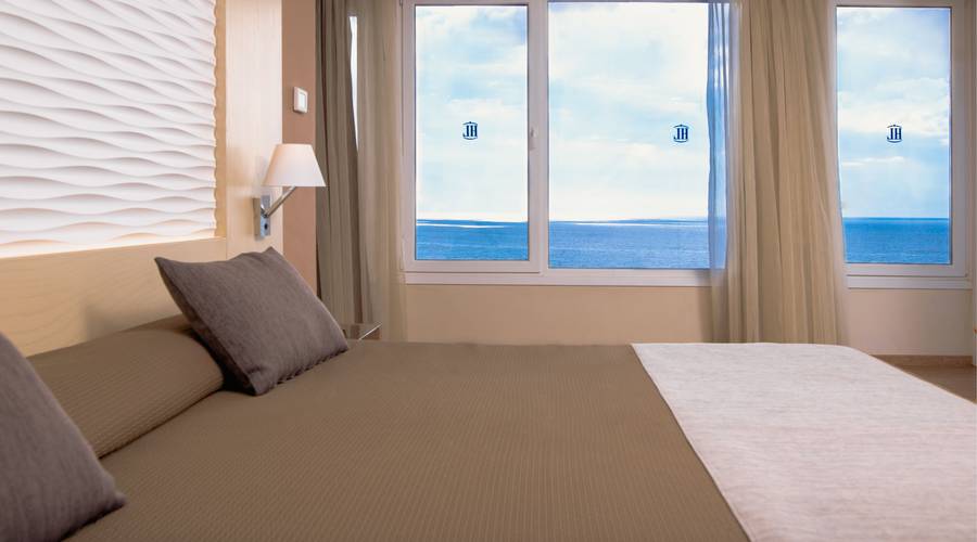 Master Suite Vista Mar Hotel HL Suitehotel Playa del Ingles**** en Gran Canaria