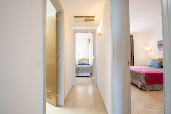 BUNGALOWS 2 DORMITORIOS Hotel HL Club Playa Blanca**** en Lanzarote BUNGALOWS 2 DORMITORIOS Hotel HL Club Playa Blanca**** en Lanzarote