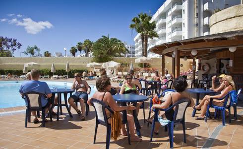BAR PISCINA Hotel HL Rondo**** en Gran Canaria BAR PISCINA Hotel HL Rondo**** en Gran Canaria