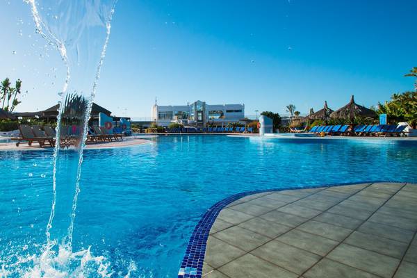 Piscinas Hotel HL Club Playa Blanca**** Lanzarote