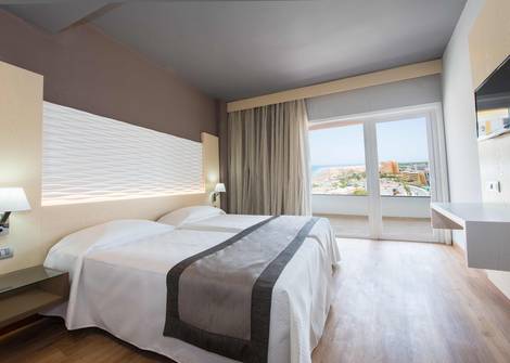 Doble Vista Mar Hotel HL Suitehotel Playa del Ingles**** en Gran Canaria Doble Vista Mar Hotel HL Suitehotel Playa del Ingles**** en Gran Canaria