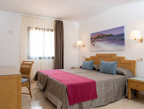 BUNGALOW 1 DORMITORIO Hotel HL Club Playa Blanca**** en Lanzarote