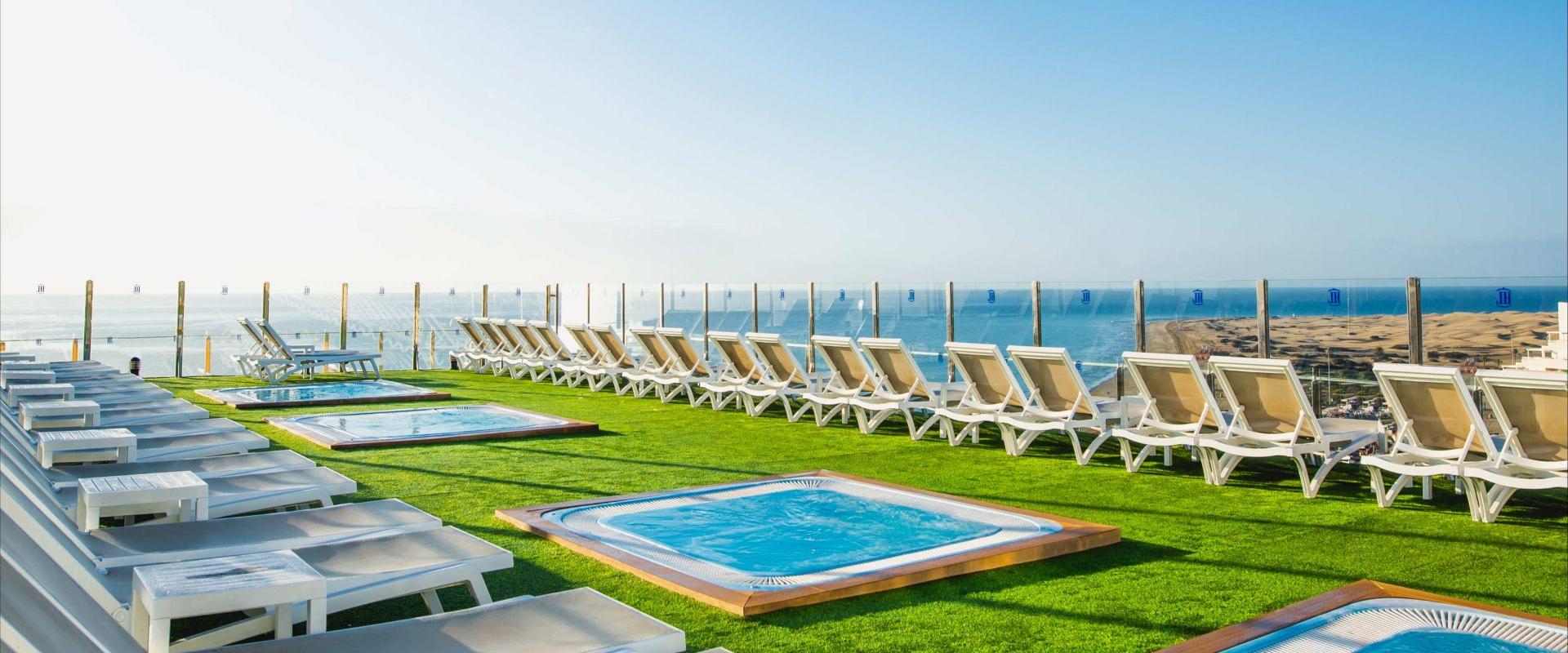 Hoteles en Lanzarote y Gran Canaria Hoteles López Hoteles en Lanzarote y Gran Canaria Hoteles López