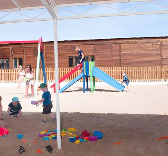 PARQUE INFANTIL Hotel HL Río Playa Blanca**** Lanzarote PARQUE INFANTIL Hotel HL Río Playa Blanca**** Lanzarote