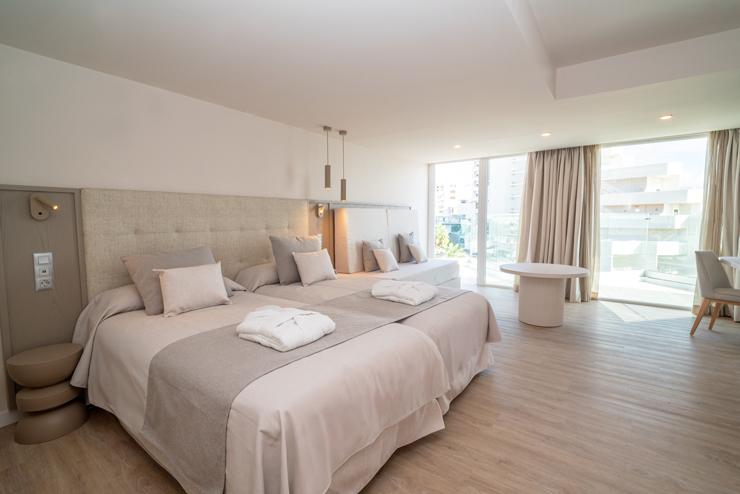 HABITACIÓN DOBLE SUPERIOR Hotel HL Sahara Playa**** Gran Canaria HABITACIÓN DOBLE SUPERIOR Hotel HL Sahara Playa**** Gran Canaria