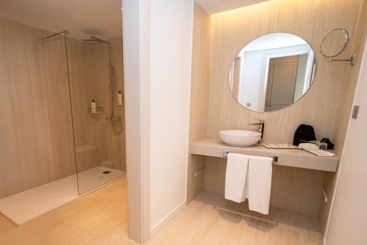 HABITACIÓN DOBLE SUPERIOR Hotel HL Sahara Playa**** Gran Canaria HABITACIÓN DOBLE SUPERIOR Hotel HL Sahara Playa**** Gran Canaria