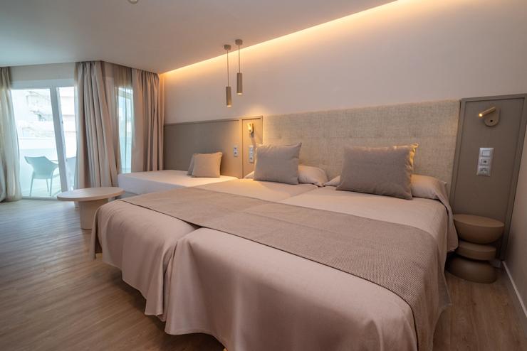 HABITACIÓN DOBLE Hotel HL Sahara Playa**** Gran Canaria HABITACIÓN DOBLE Hotel HL Sahara Playa**** Gran Canaria