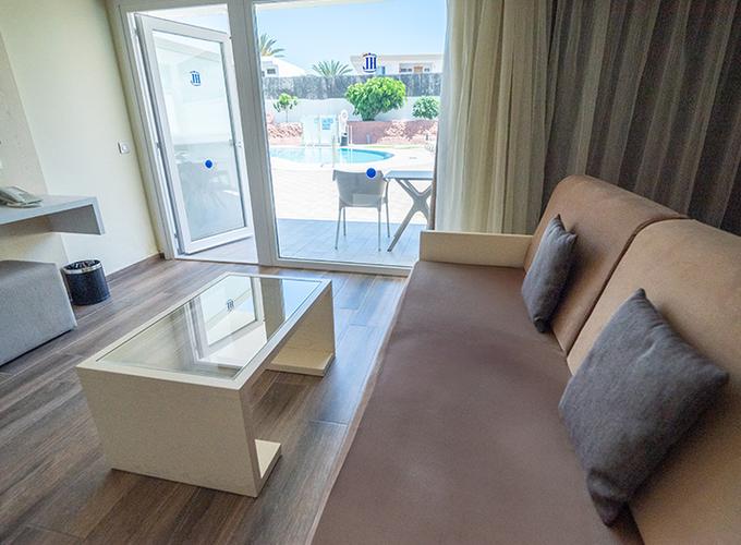 JUNIOR SUITE CON JACUZZI Hotel HL Suite Nardos**** Gran Canaria JUNIOR SUITE CON JACUZZI Hotel HL Suite Nardos**** Gran Canaria
