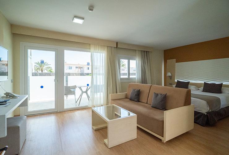 JUNIOR SUITE CON JACUZZI Hotel HL Suite Nardos**** Gran Canaria JUNIOR SUITE CON JACUZZI Hotel HL Suite Nardos**** Gran Canaria