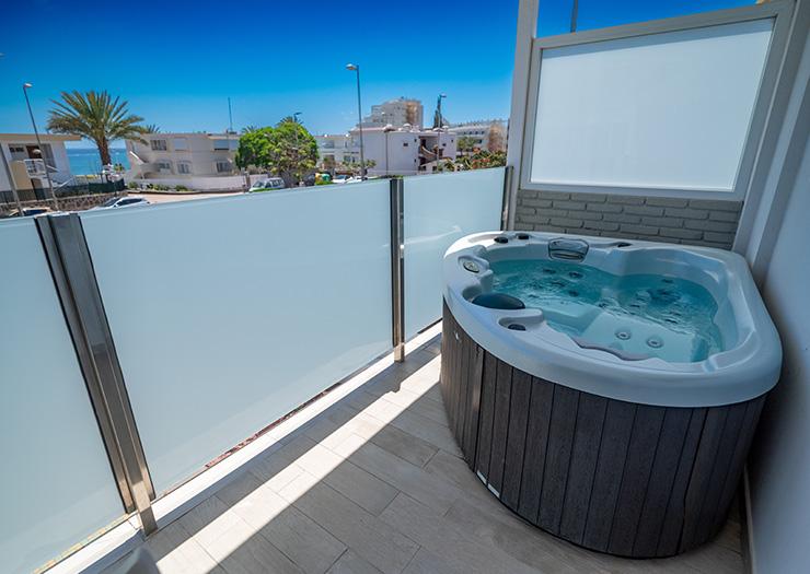 JUNIOR SUITE CON JACUZZI Hotel HL Suite Nardos**** Gran Canaria JUNIOR SUITE CON JACUZZI Hotel HL Suite Nardos**** Gran Canaria