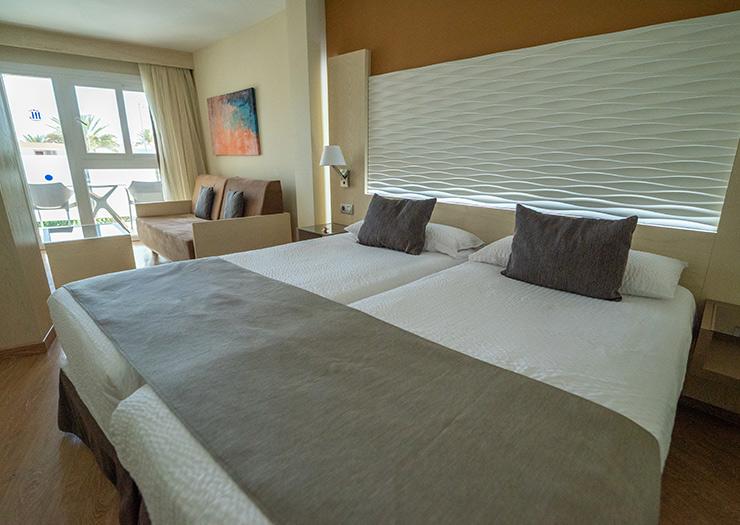 JUNIOR SUITE Hotel HL Suite Nardos**** Gran Canaria JUNIOR SUITE Hotel HL Suite Nardos**** Gran Canaria