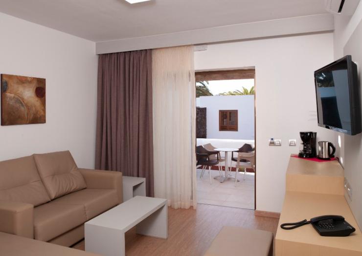 Suite Hotel HL Río Playa Blanca**** Lanzarote Suite Hotel HL Río Playa Blanca**** Lanzarote