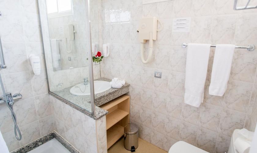 HABITACIÓN INDIVIDUAL Hotel HL Sahara Playa**** Gran Canaria HABITACIÓN INDIVIDUAL Hotel HL Sahara Playa**** Gran Canaria