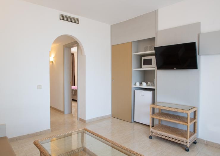 BUNGALOW 1 DORMITORIO Hotel HL Club Playa Blanca**** Lanzarote BUNGALOW 1 DORMITORIO Hotel HL Club Playa Blanca**** Lanzarote