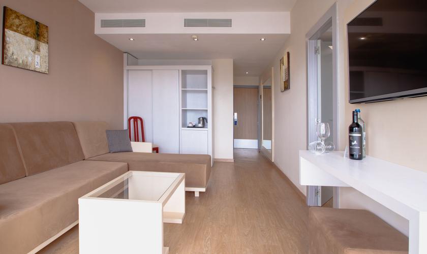 Suite con vista mar Hotel HL Suitehotel Playa del Ingles**** Gran Canaria Suite con vista mar Hotel HL Suitehotel Playa del Ingles**** Gran Canaria